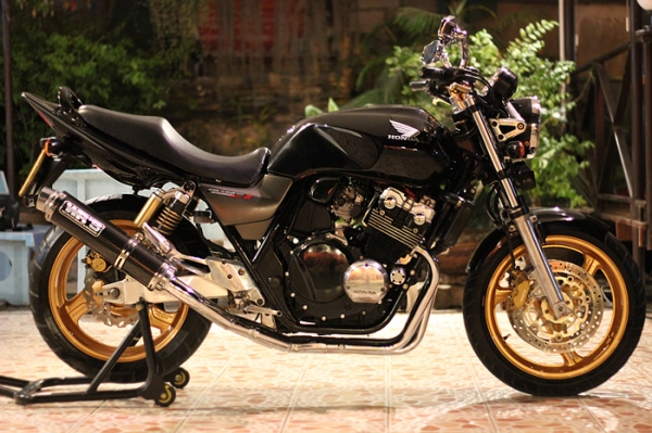 ขาย CB400 Vtec3 ปี05 ทะเบียนพร้อมโอน