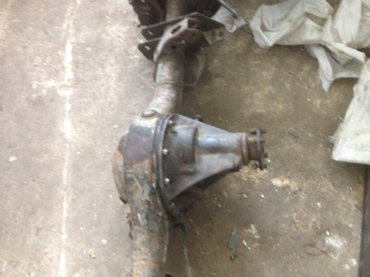 ขายเพลาหลังปาเจโล แอร๊ลอ๊กเฟื่อง 8/39    10 น๊อต 16500