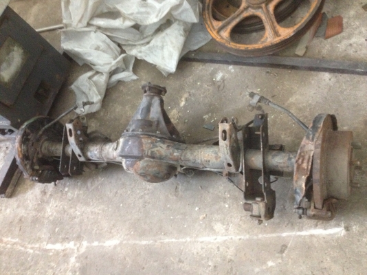 ขายเพลาหลังปาเจโล แอร๊ลอ๊กเฟื่อง 8/39    10 น๊อต 16500