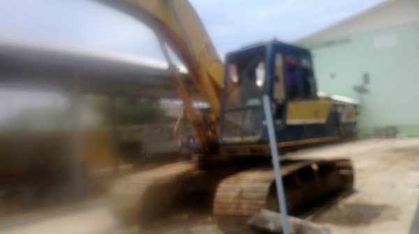 ขายด่วน !! รถแบคโฮ มัคทู 907 ตัวเดินเล็ก >> เล่มทะเบียนพร้อม <<