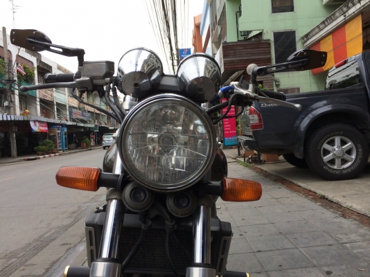 ด่วน cb400 v.s 1998 ทะเบียน กทม. ไม่ขาดต่อพร้อมโอน