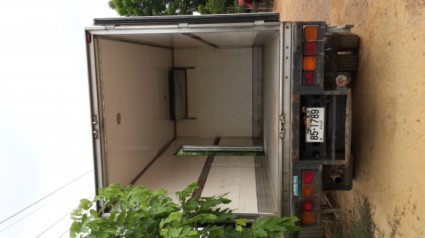 ขายดาวน์หกล้อตู้เย็น