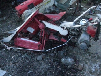 ขายตามสภาพครับ- รถเกี่ยวข้าว พร้อมมัด ในตัว ยี่ห้อ YANMAR: LB300 มือสองเก่าญี่ปุ่น