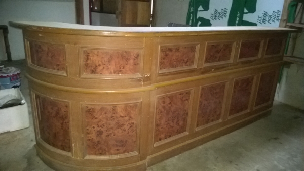 โต๊ะไม้