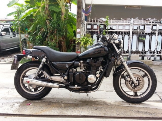 วุฒินนบุรี// คาวาซากิ อิลิมิเตอร์400cc. สภาพสวยๆเดิมๆเครื่องดีมากคับเอกสารมีสำเนาทะเบียนหน้าเล่ม