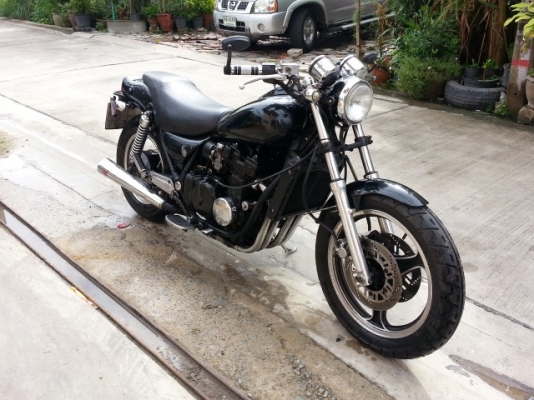 วุฒินนบุรี// คาวาซากิ อิลิมิเตอร์400cc. สภาพสวยๆเดิมๆเครื่องดีมากคับเอกสารมีสำเนาทะเบียนหน้าเล่ม