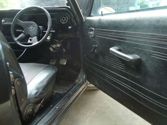 ขาย MAZDA  RX 2 ( capella  sport ) 2 ประตู ขายเรื่อย ๆ รอเนื้อคู่