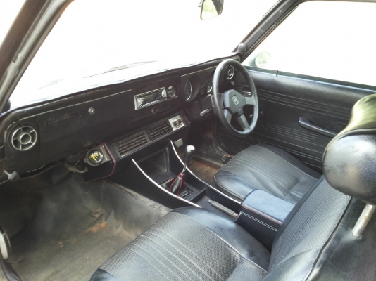 ขาย MAZDA  RX 2 ( capella  sport ) 2 ประตู ขายเรื่อย ๆ รอเนื้อคู่