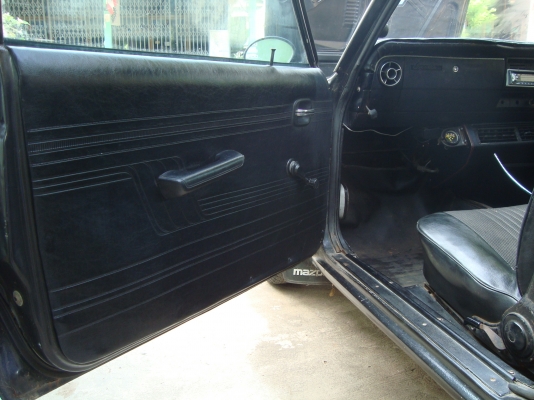 ขาย MAZDA  RX 2 ( capella  sport ) 2 ประตู ขายเรื่อย ๆ รอเนื้อคู่