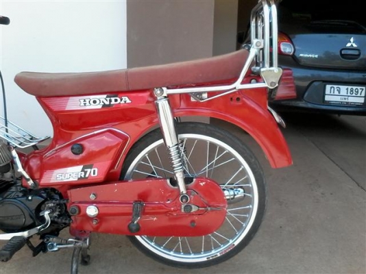 ฝากขาย C700 เครื่อง LF125 เอกสารเครื่องอินวอยออกใบซื้อขายให้รถพร้อมใช้ ขาย 12500 บาท