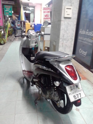รถสวยสไตล์คลาสสิค Honda Scoopy – i ปี 2554 (ล้อแม็กซ์) ขายถูก รถสวยสไตล์คลาสสิค Honda Scoopy – i ปี 2554 (ล้อแม็กซ์) ขายถูก
