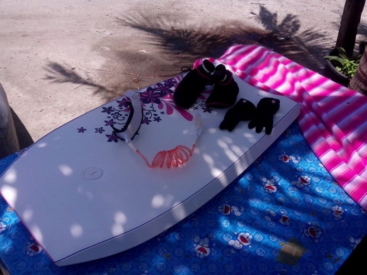 ขาย ครับบรอดเล่นนำ้ บาท มาครบชุด