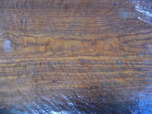 ขอ ขายไม้ประดู่ลายครับเกิดมาเพิ่งเคยเห็นคับ