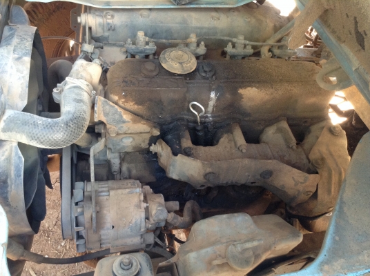 ขาย 6 ล้อ NKR เครื่อง 4BE1 110 แรงม้า เกียร์ยาว ดั้มหัวไม่ได้ ภายในเก๋งสวยไม่ผุ ทะเบียนเต็มพรัอมโอน ราคาต่อรองได้