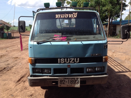 ขาย 6 ล้อ NKR เครื่อง 4BE1 110 แรงม้า เกียร์ยาว ดั้มหัวไม่ได้ ภายในเก๋งสวยไม่ผุ ทะเบียนเต็มพรัอมโอน ราคาต่อรองได้