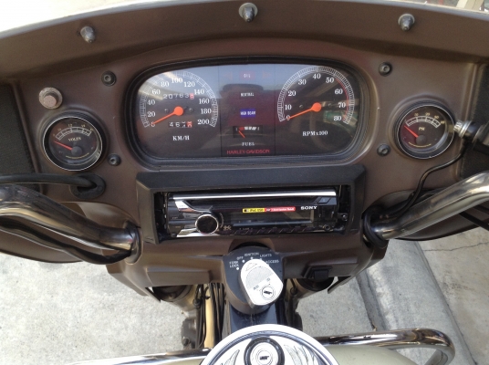 ธารนนทบุรี//ขาย hd electra glide1340 ปี90 สวยๆเดิมๆ ระบบไฟใช้ได้ทุกจุด เครื่องสมบูรณ์เดินเบานิ่งๆ ราคา320,000 บาท อินวอยท์แท้ ธารนนทบุรี//ขาย hd electra glide1340 ปี90 สวยๆเดิมๆ ระบบไฟใช้ได้ทุกจุด เครื่องสมบูรณ์เดินเบานิ่งๆ ราคา320,000 บาท อินวอยท์แท้