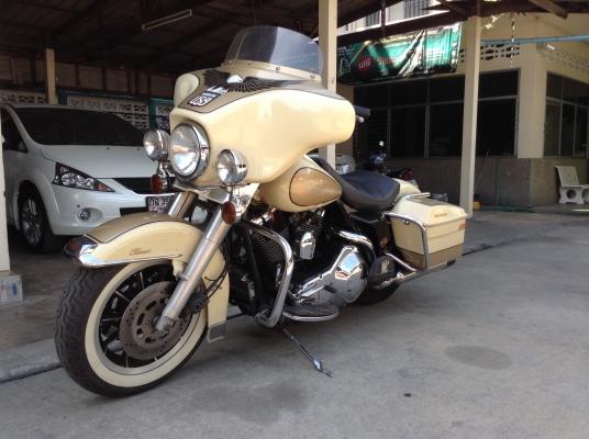 ธารนนทบุรี//ขาย hd electra glide1340 ปี90 สวยๆเดิมๆ ระบบไฟใช้ได้ทุกจุด เครื่องสมบูรณ์เดินเบานิ่งๆ ราคา320,000 บาท อินวอยท์แท้ ธารนนทบุรี//ขาย hd electra glide1340 ปี90 สวยๆเดิมๆ ระบบไฟใช้ได้ทุกจุด เครื่องสมบูรณ์เดินเบานิ่งๆ ราคา320,000 บาท อินวอยท์แท้