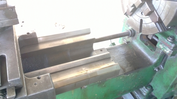 แท่นกลึง ชิงฟง 6 ฟุต 3 เพลา เกียร์บล็อก พร้อมใช้ 85,000