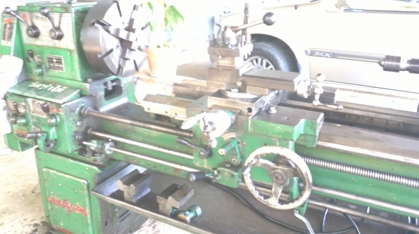 แท่นกลึง ชิงฟง 6 ฟุต 3 เพลา เกียร์บล็อก พร้อมใช้ 85,000
