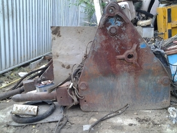 ขาย - หัวกระแทก หัวเจาะ breaker สำหรับติดรถขุด แบคโฮ PC 120-200 สภาพสวย มือสองเก่าญี่ปุ่น