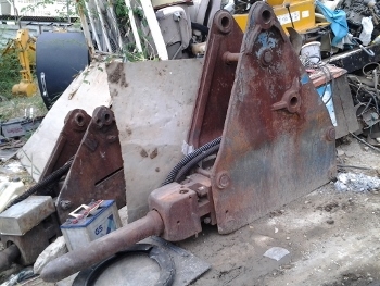 ขาย - หัวกระแทก หัวเจาะ breaker สำหรับติดรถขุด แบคโฮ PC 120-200 สภาพสวย มือสองเก่าญี่ปุ่น