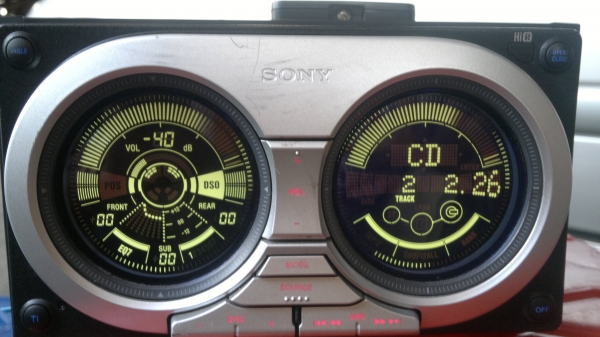 วิทยุ CD-CD RW SONY 52Wx4 สภาพสวยมากครับ