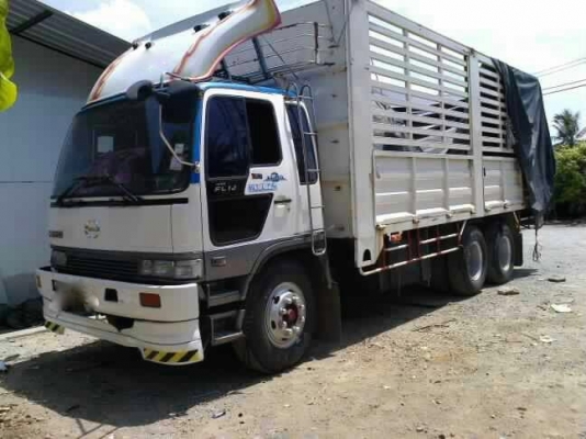 รถฮีโน่ 10 ล้อ FL3H  เปลื่ยนเครื่อง 210 แรงม้า.  สนใจติดต่อ 081 - 6079515
