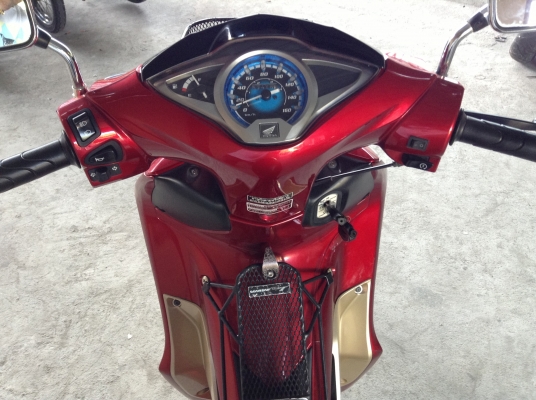 ขาย!!! เวฟ125ไอตัวใหม่ สต๊าทมือ สภาพสวย ล้อแม็ก ปี55 รถเครื่องดีคับ ทะเบียนครบ ภาษี57