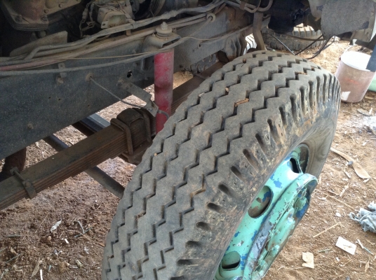 ขายพ่วงดั้มแม่ลูก ไอ้หลงเทอร์โบ FN527M-TF สวยเดิมๆ เครื่องเดิม เกียร์เดิม 10 สปีด เก๋งสวย แอร์เย็น ยางเต็มทุกเส้น ทะเบียนเต็มพร้อมโอนครับ