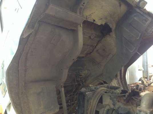 ขายพ่วงดั้มแม่ลูก ไอ้หลงเทอร์โบ FN527M-TF สวยเดิมๆ เครื่องเดิม เกียร์เดิม 10 สปีด เก๋งสวย แอร์เย็น ยางเต็มทุกเส้น ทะเบียนเต็มพร้อมโอนครับ