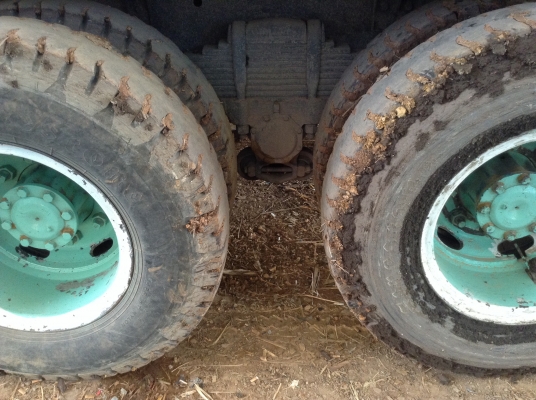 ขายพ่วงดั้มแม่ลูก ไอ้หลงเทอร์โบ FN527M-TF สวยเดิมๆ เครื่องเดิม เกียร์เดิม 10 สปีด เก๋งสวย แอร์เย็น ยางเต็มทุกเส้น ทะเบียนเต็มพร้อมโอนครับ