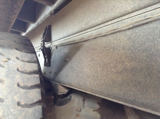 ขายพ่วงดั้มแม่ลูก ไอ้หลงเทอร์โบ FN527M-TF สวยเดิมๆ เครื่องเดิม เกียร์เดิม 10 สปีด เก๋งสวย แอร์เย็น ยางเต็มทุกเส้น ทะเบียนเต็มพร้อมโอนครับ