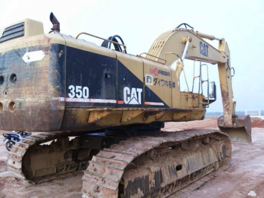 **2,400,000 บ.ต่อรอง**ขายแบ็คโฮ ตัวใหญ่ๆ สวยๆเก่านอก CAT350 เครื่องเดิมปั้มเดิม ไฟฟ้าเต็ม ช่วงล่าง80-90\% เครื่องดีแน่น ปั้มดีไม่เยิ้ม เอวแน่น บูมอาร์มสวย ทำงานเร็วไม่โหลด บอดี้สวย สีสันดี พร้อมใช้งาน รถประมูลมาจาก jss 3เดือน เอกสารประมูล +อินวอย ขายทุนคืน