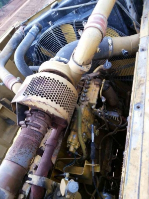 **2,400,000 บ.ต่อรอง**ขายแบ็คโฮ ตัวใหญ่ๆ สวยๆเก่านอก CAT350 เครื่องเดิมปั้มเดิม ไฟฟ้าเต็ม ช่วงล่าง80-90\% เครื่องดีแน่น ปั้มดีไม่เยิ้ม เอวแน่น บูมอาร์มสวย ทำงานเร็วไม่โหลด บอดี้สวย สีสันดี พร้อมใช้งาน รถประมูลมาจาก jss 3เดือน เอกสารประมูล +อินวอย ขายทุนคืน