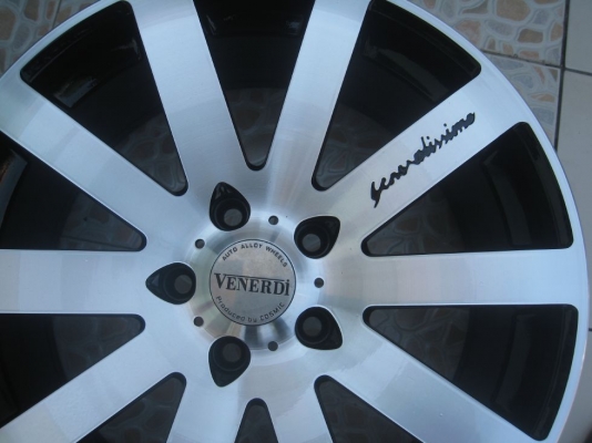 ขายแม็ก VENERDI GENERALISSIMO 18"x8" et 45 5รู 114 (081-3747940)