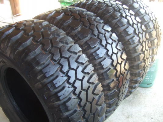 ยาง maxxis 762  31x10.5x15