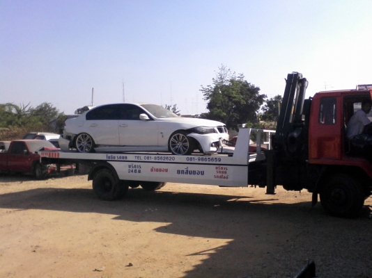 โยธินรถยก บริการรถสไลค์ และรถใหญ่  081856620และ081-4749456