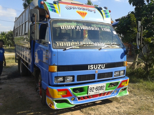 ขาย NPR 115 แรง ปี37 เอกพร้อมโอน