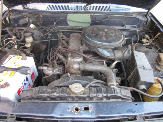 Isuzu KB2200 4 ประตู  รถพร้อมใช้ ประหยัดน้ำมันสุดๆ วิ่งทางไกลหายห่วง