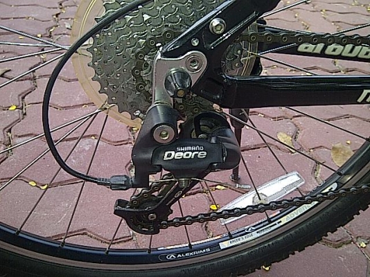 ขายรถจักรยานเสือภูเขาสภาพใหม่ 99.99 \% ขายรถจักรยานเสือภูเขาสภาพใหม่ 99.99 \%