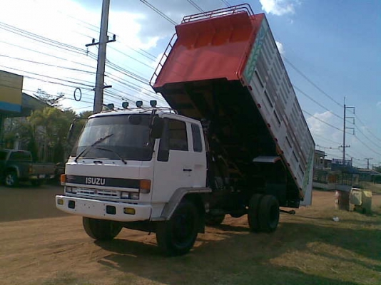 ขายรถ 6 ล้อ อีซูซุ ร๊อกกี้ ดั๊มเกษตรต่อใหม่กระบอกดั๊ม 12 ตัน รถสวย พร้อมใช้