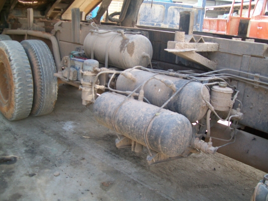 ขายถูก10ล้อดั้มพ์HINOSUMO -แม่ลูก 220 แรงโทร