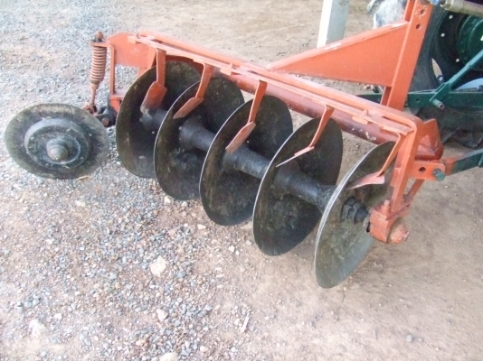 ขายผาน 5 ใบ 22 นิ้วเต็มๆ สวยๆเลย พร้อมใช้ ครับ ขายผาน 5 ใบ 22 นิ้วเต็มๆ สวยๆเลย พร้อมใช้ ครับ