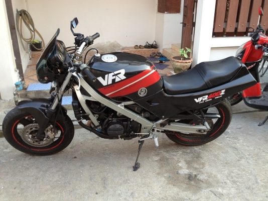 ขาย/แลก VFR 400CC สภาพจบ พร้อมใช้งาน ลองแวะมาดูก่อนครับ