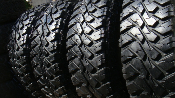 ขายยาง Mud Maxxis Bighorn 764 ปี 11 ขายยาง Mud Maxxis Bighorn 764 ปี 11