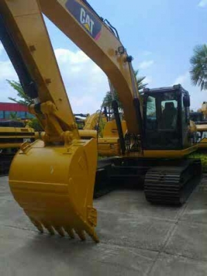แบคโฮ CAT 320C(JAPAN) .ใช้งาน7XXXช.มไฟฟ้าครบ