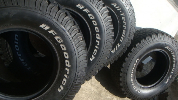 ขายยาง BF Goodrich Allterrain 31 10.5 r15 ปี09