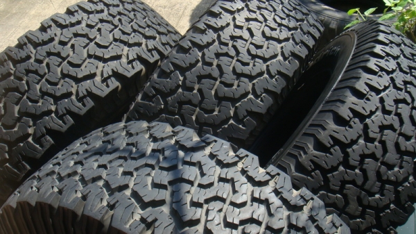 ขายยาง BF Goodrich Allterrain 31 10.5 r15 ปี09