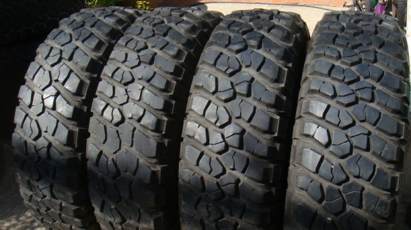 ขายยาง BF Goodrich Mud KM2 245 75 r16 ปี10 ขายยาง BF Goodrich Mud KM2 245 75 r16 ปี10