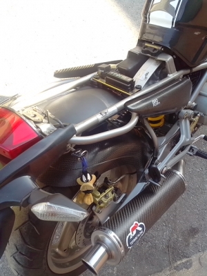 (ลดแล้วคับไม่รีบ105000)ขาย Ducati m 400 ปี01 ไมล์สองลูกสวยๆ อินวอยแท้ครบๆใหม่ๆ (ลดแล้วคับไม่รีบ105000)ขาย Ducati m 400 ปี01 ไมล์สองลูกสวยๆ อินวอยแท้ครบๆใหม่ๆ